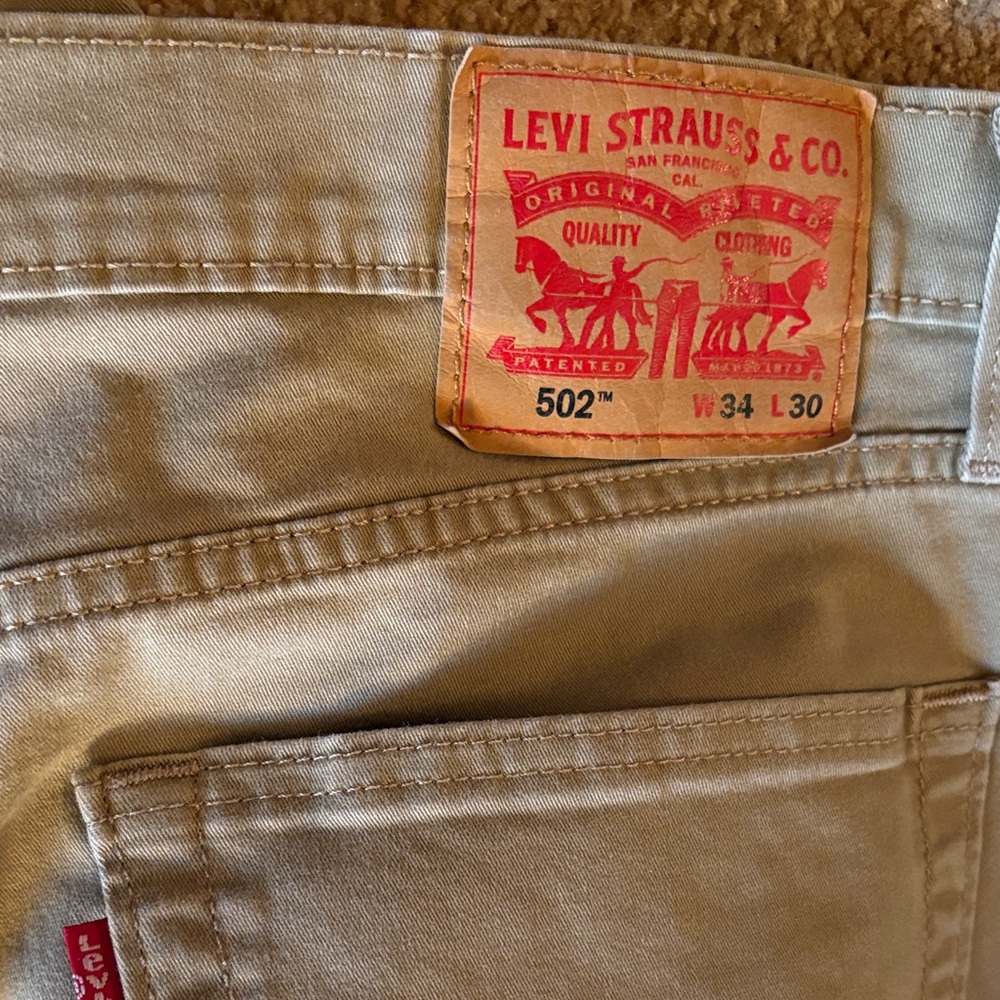 Levi's Men's Khaki Chinos 502 34x30 waist 34 length 30 - Picture 4 of 8